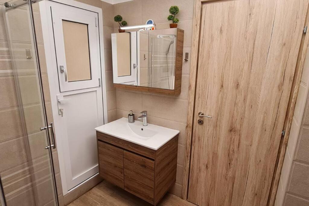 M&S Apartments Афіни Екстер'єр фото